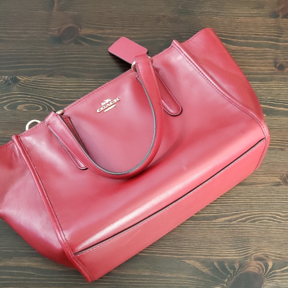 Brand New Coach SMTH Mini Crossbody Red Current - Picture 4 of 11